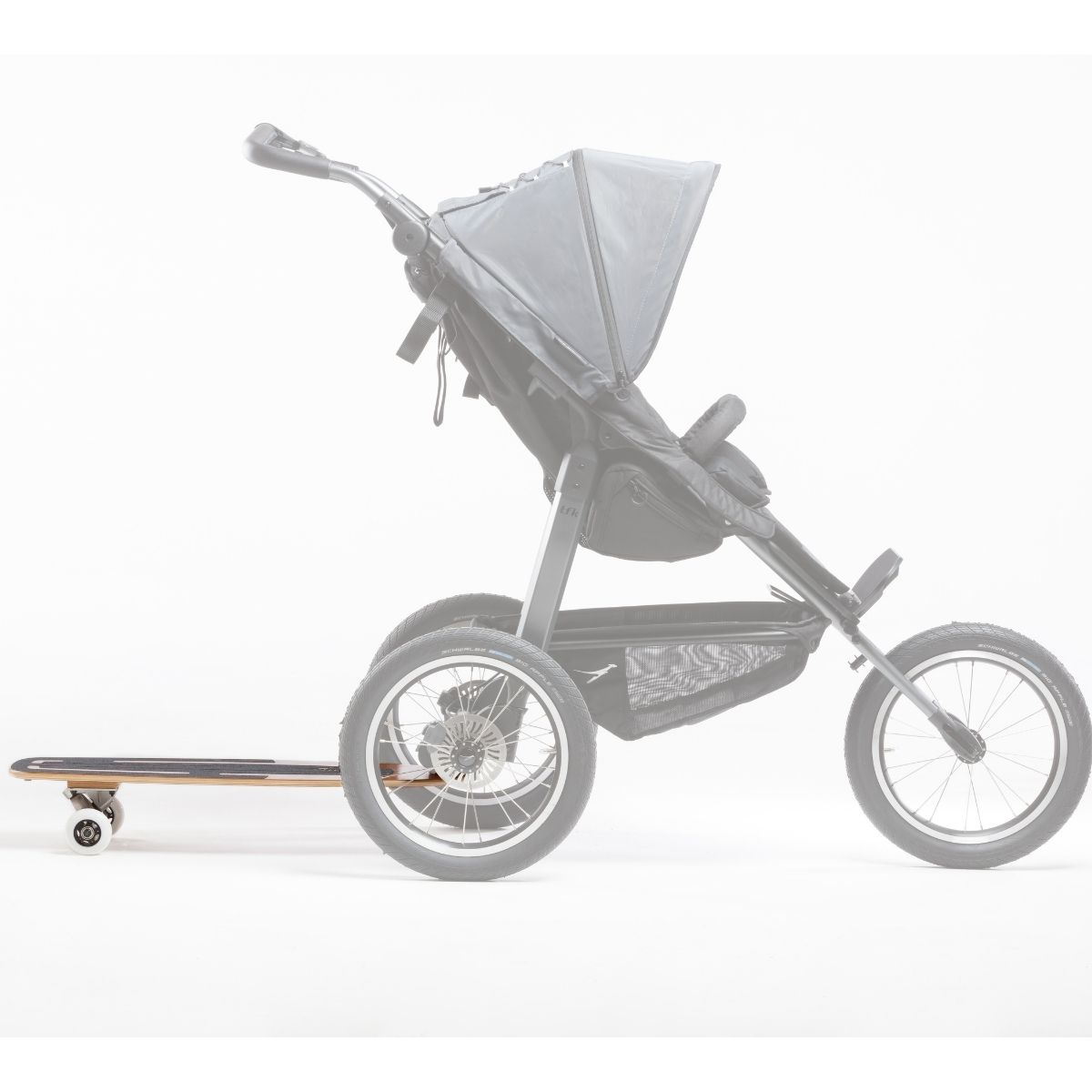 tfk-Mamaboard-am-Kinderwagen tfk Mamaboard am Sportkinderwagen