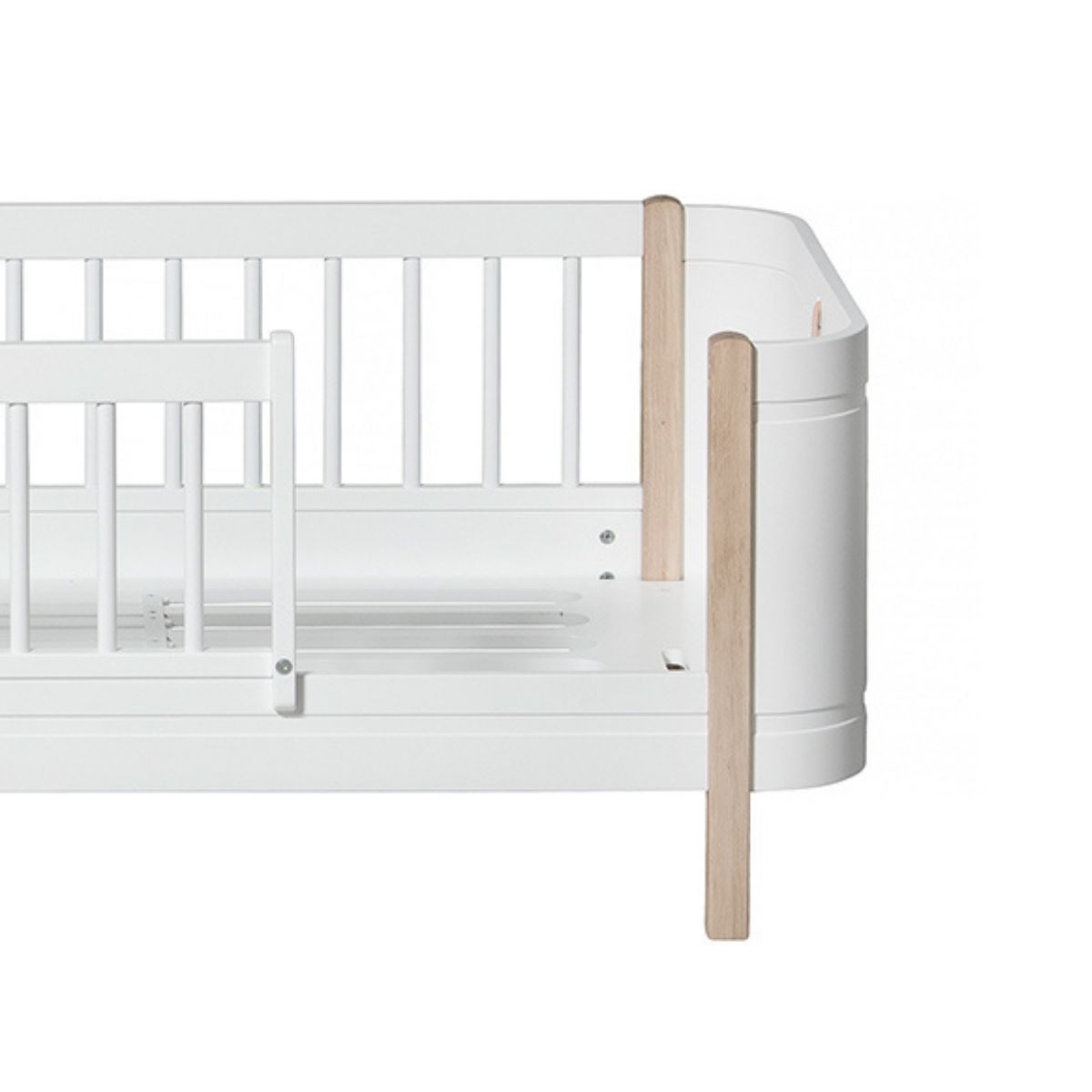 Oliver Furniture Wood Mini+ Juniorbed