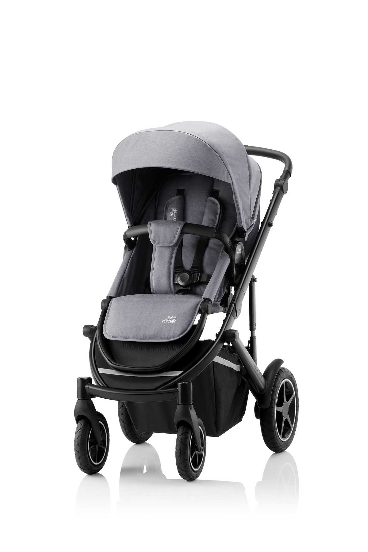 Britax-Romer-Kinderwagen-SMILE-III-Frost-Grey-Black-3-1200px SMILE III - Frost Grey - Black