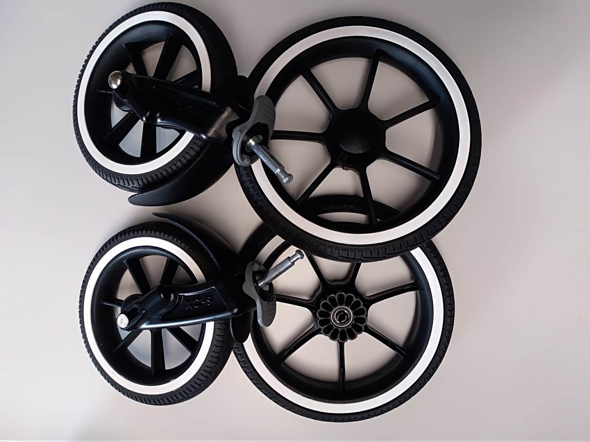 Emmaljunga Duo S Radpaket Black Solight Ecco 2021