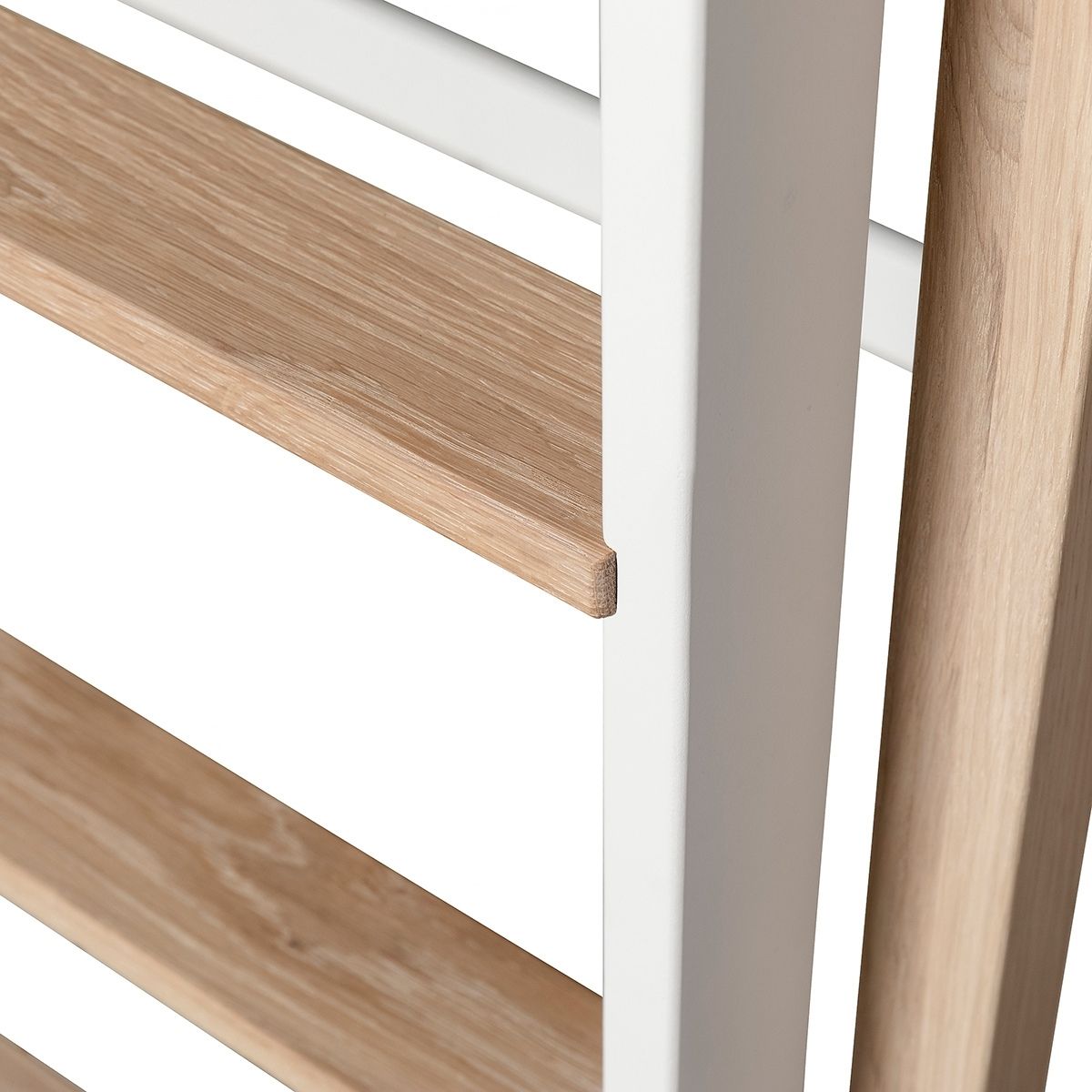 Oliver Furniture Wood Mini+ low loft bed