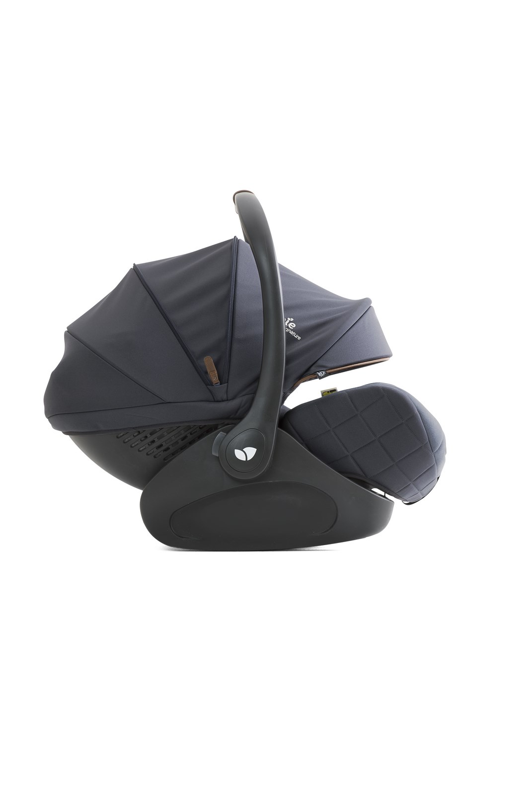 i-level_granit_bleu_profile_2wF1eyz5R8Q4Vm Trendiges Design trifft auf Komfort und Sicherheit. Die Cognac-Kunstleder-Beschichtung am Lenker und andere Details vereinen Süße und Eleganz.