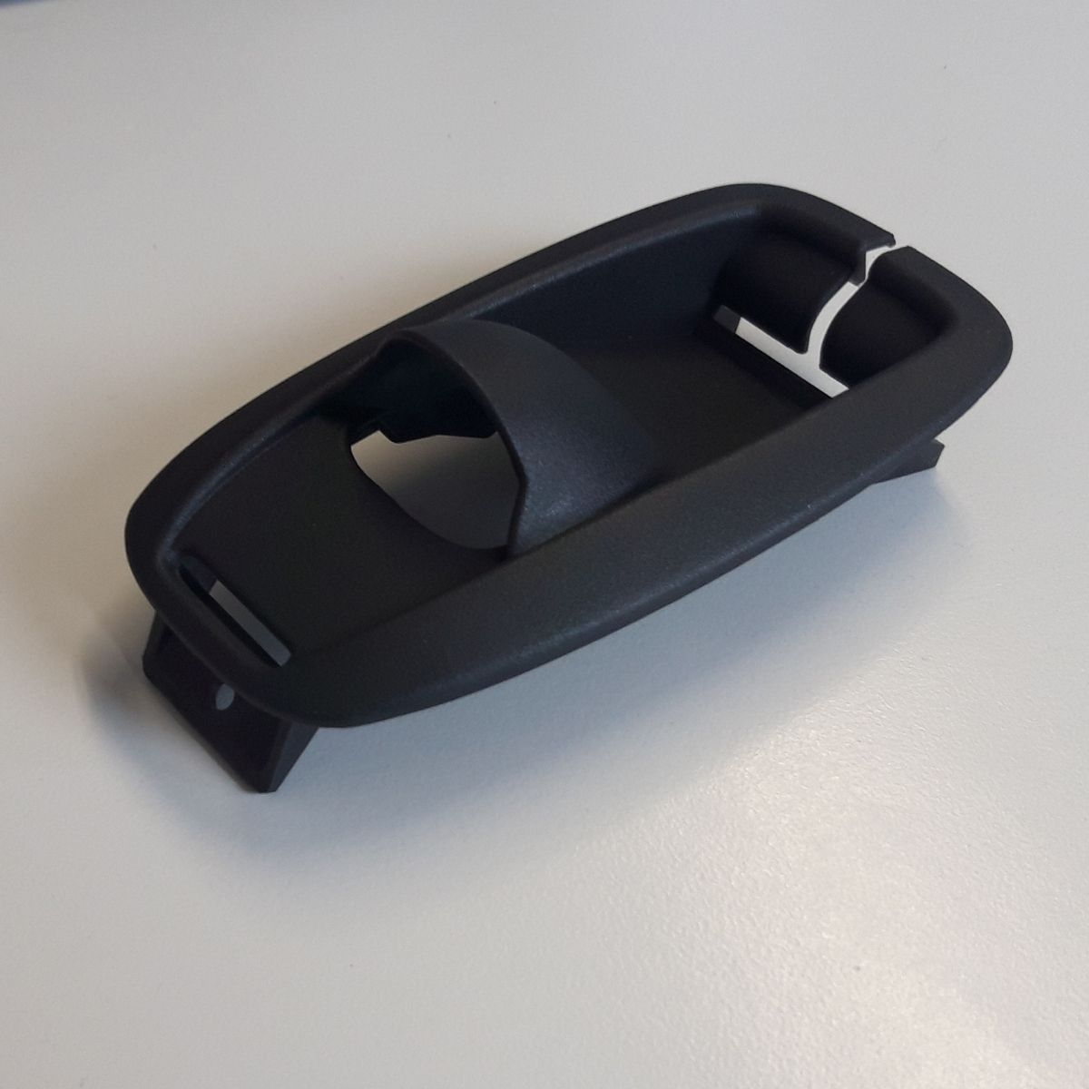 BeSafe-Ersatzteile-eigene-Bilder Besafe Ersatzteil Abdeckkappe für zentrale Gurtlängenverstellung für iZi Modular i-Size