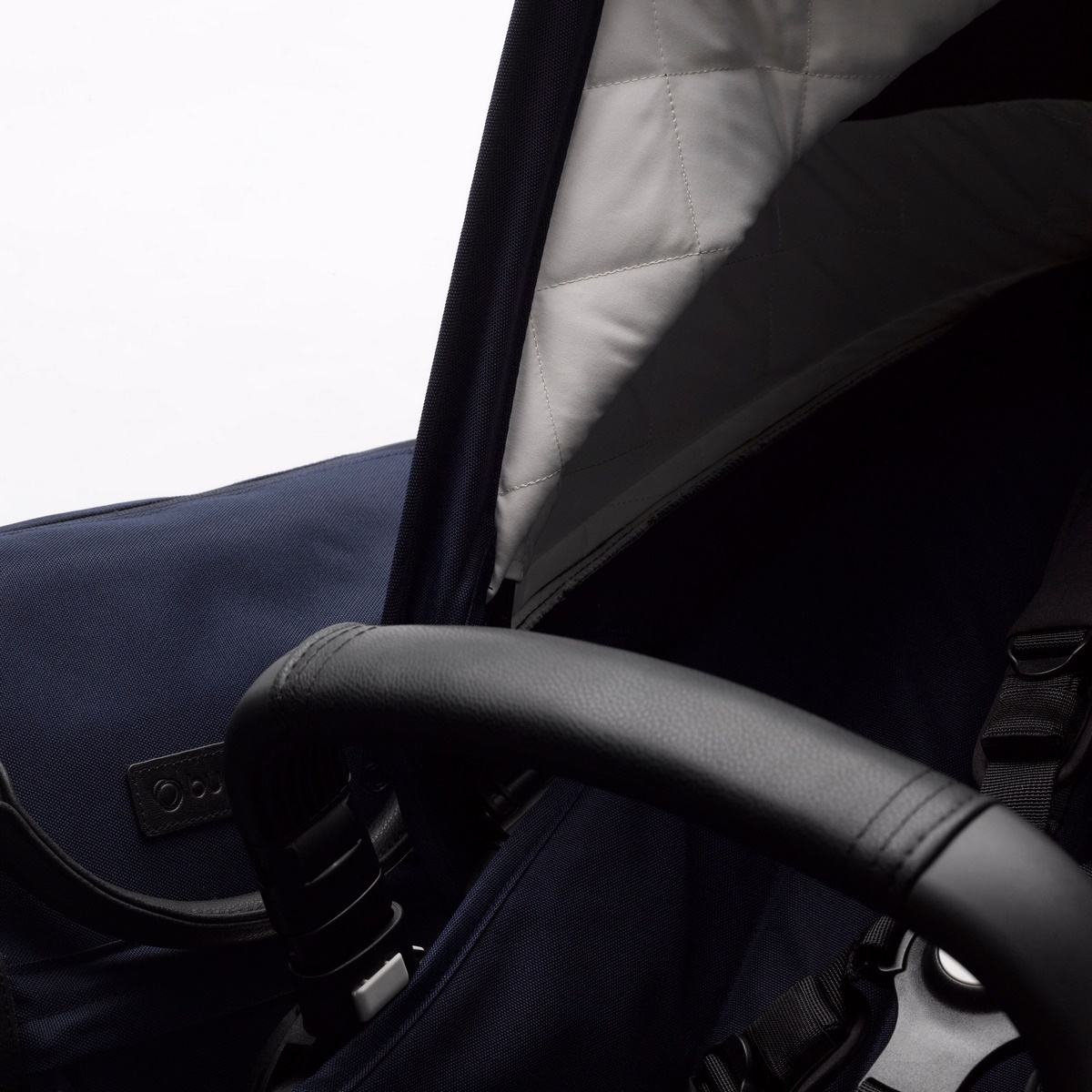 Original-JPG-BGB_Donkey3_dark-navy_details_02-Cropped-KopieoWQktjQXVotaX Bugaboo Donkey3 Mono Komplett Set Classic Kombikinderwagen