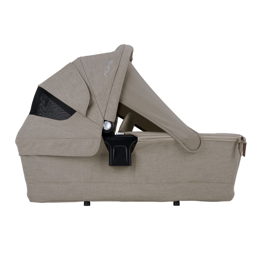 Nuna-Triv-next-Babywanne-Hazelwood-4