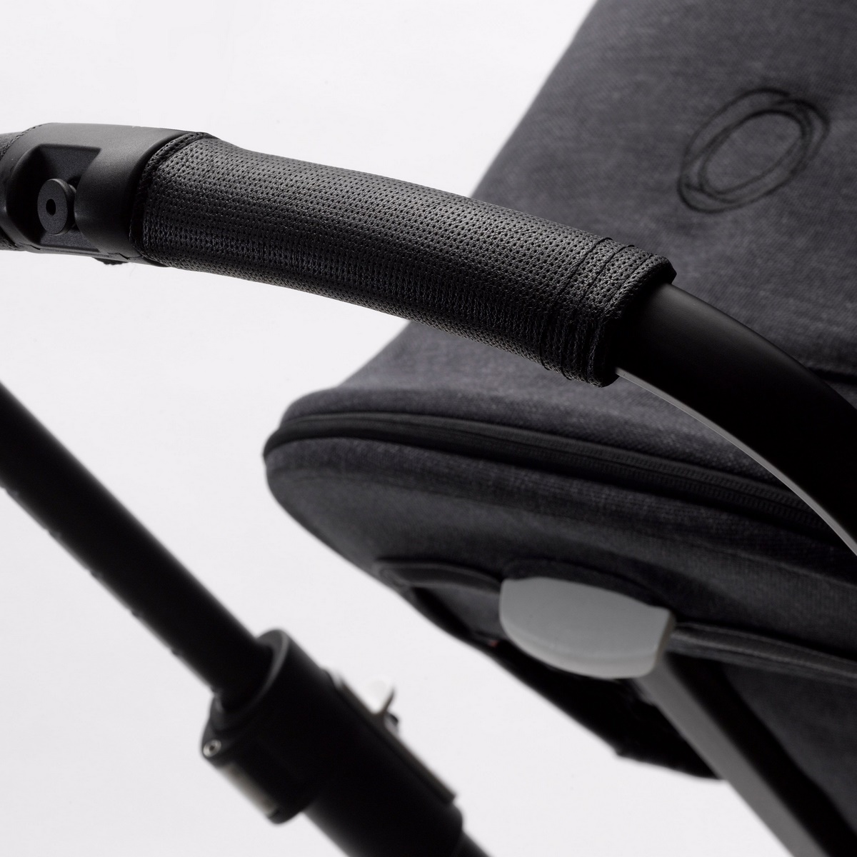 Bugaboo Fox2 Komplett Special Edition Kombikinderwagen-- Schwarz_Verwaschenes Schwarz