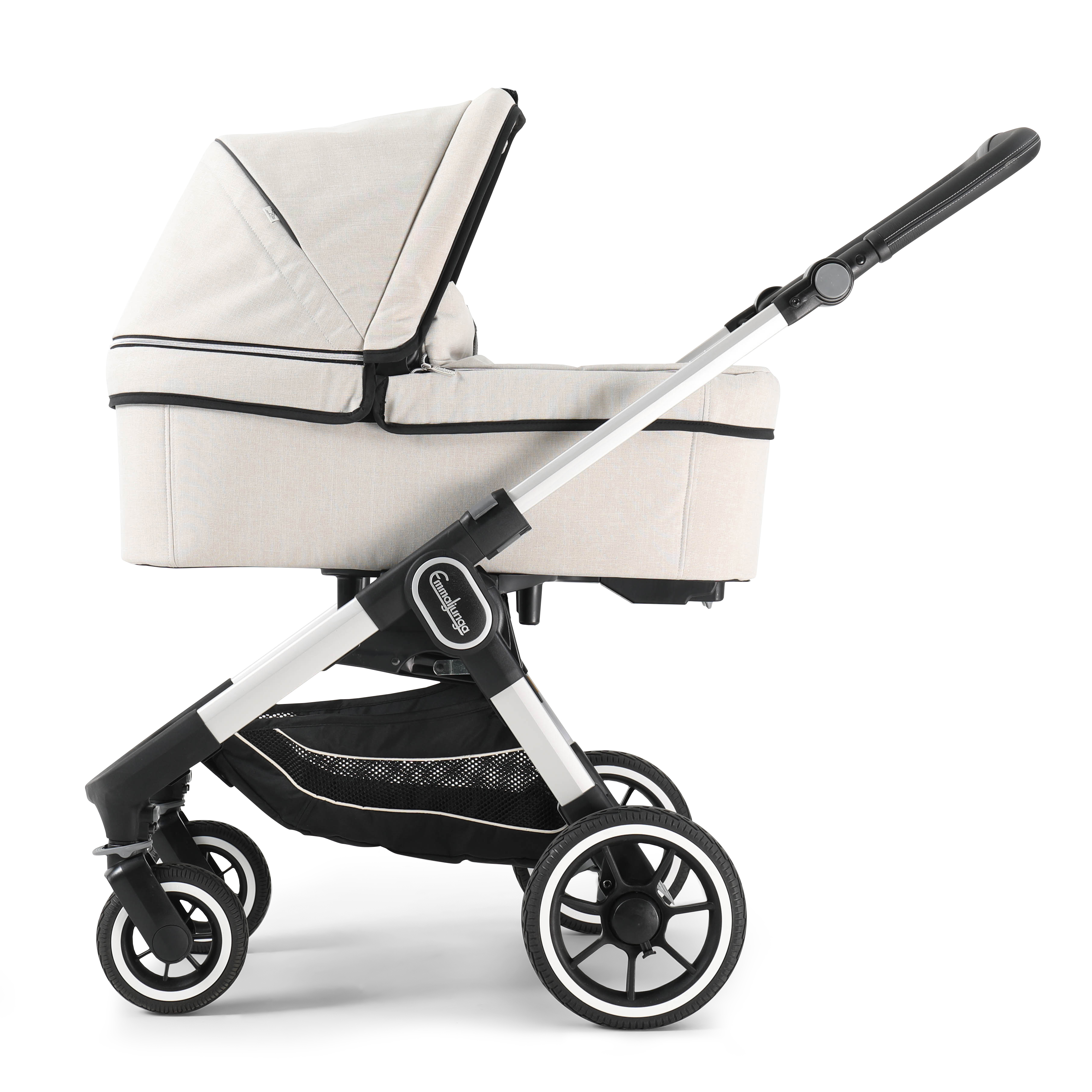 Emmaljunga NXT60 Kinderwagen mit Liegewanne - Lounge Beige Eco > Silber