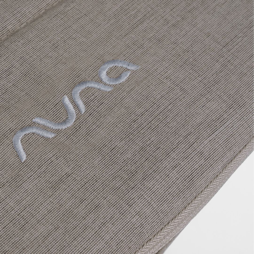 Nuna-Triv-next-Babywanne-Hazelwood-8