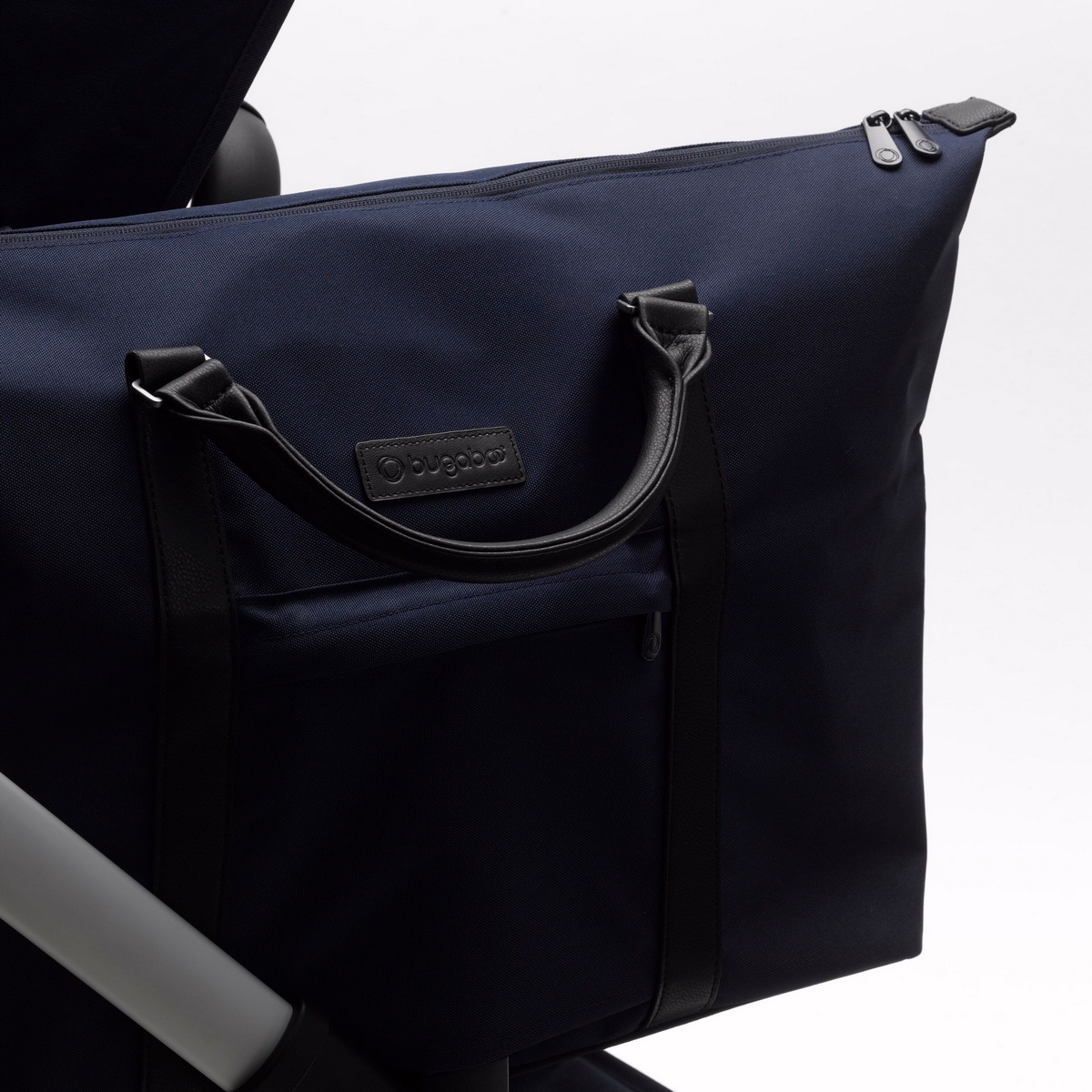 Original-JPG-BGB_Donkey3_dark-navy_details_01-Cropped-Kopieqj4RxMCLVCZS4 Bugaboo Donkey3 Mono Komplett Set Classic Kombikinderwagen