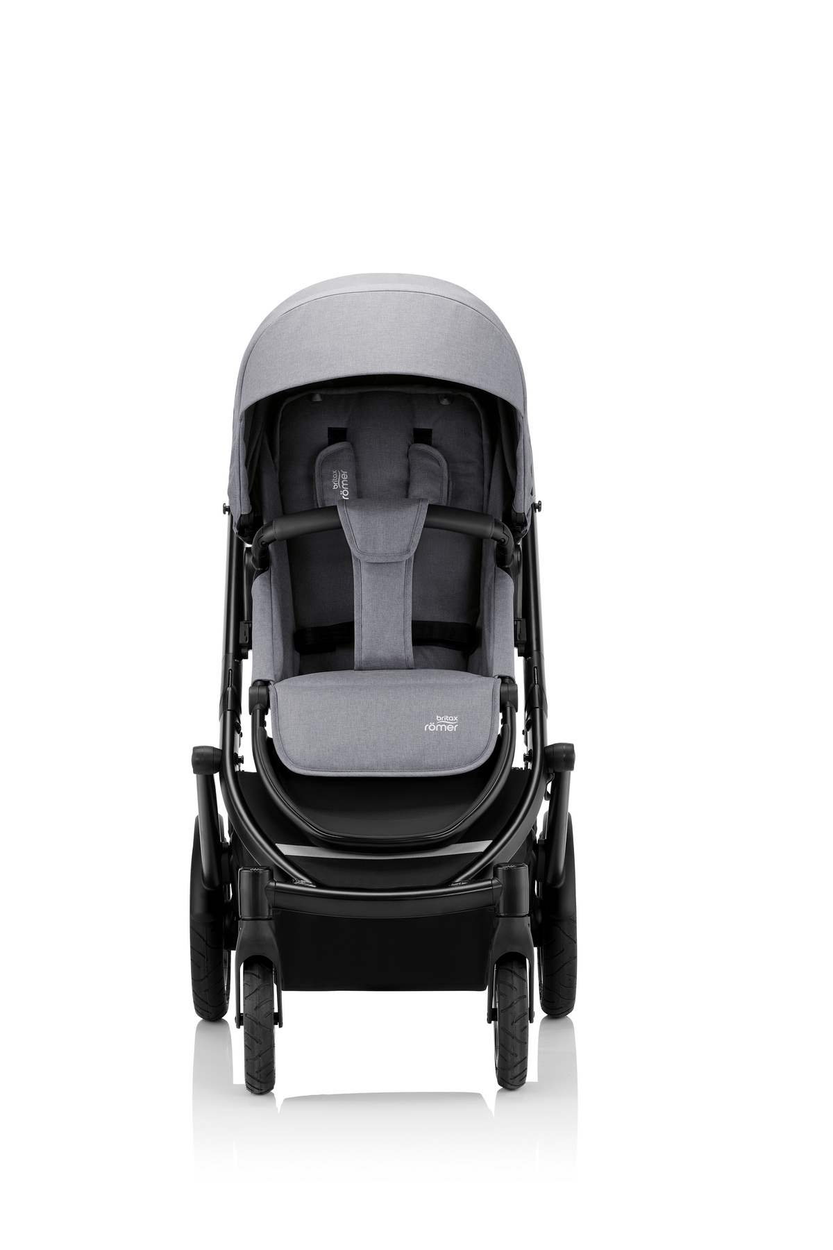 Britax-Romer-Kinderwagen-SMILE-III-Frost-Grey-Black-2-1200px SMILE III - Frost Grey - Black