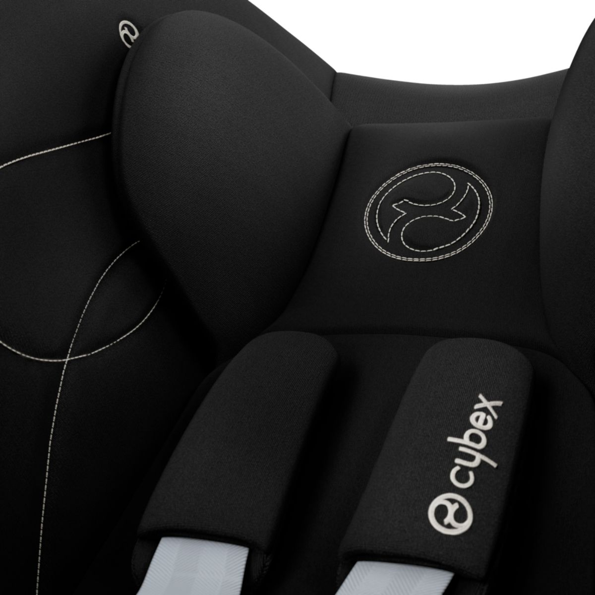 Cybex-Cloud-G-Moon-Black-9p9rTmbu5durM2