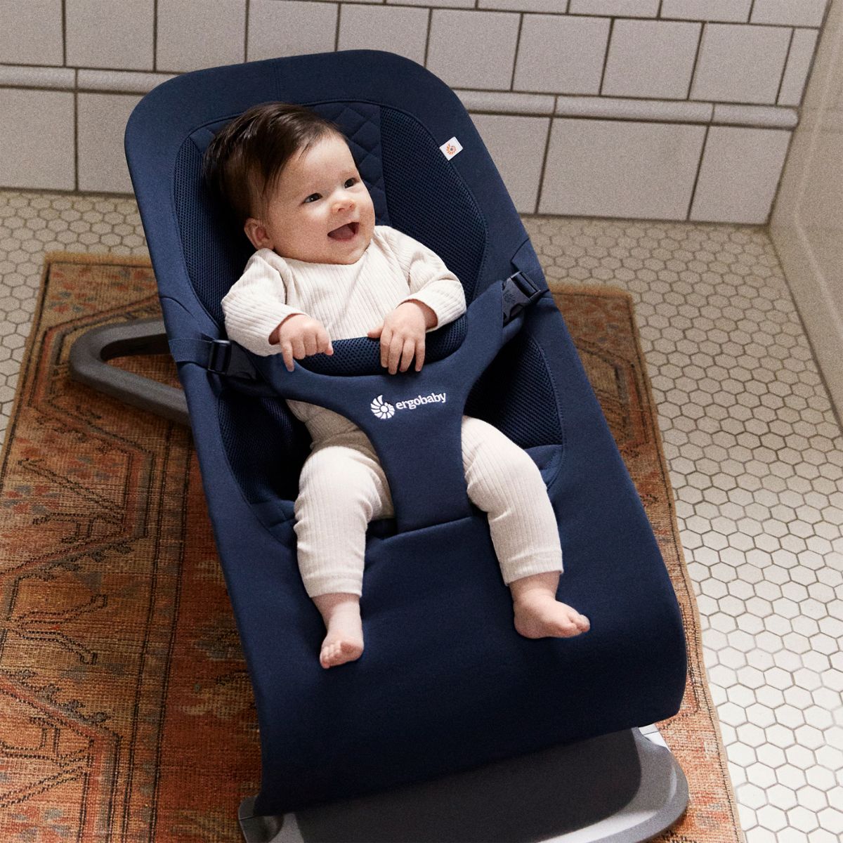 Ergobaby-Evolve-3in1-Bouncer-Midnight-Blue-9