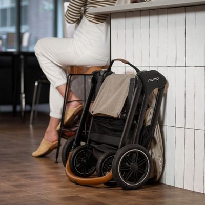 Nuna-Triv-next-stroller-foldable