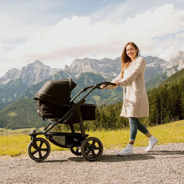 TFK Mono 2 pram with air-chamber tyres