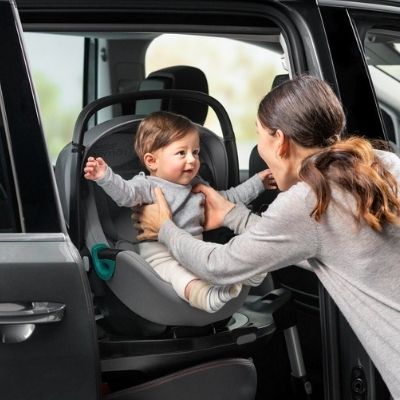 Britax-R-mer-Baby-Safe-infant-carriers