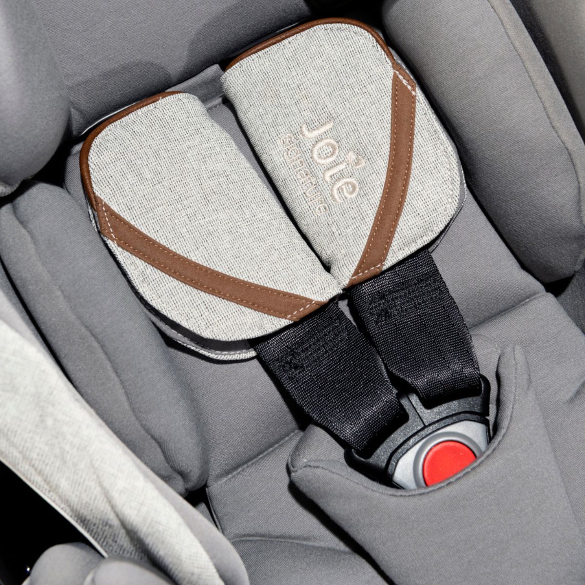 Joie i clearance level seat belt